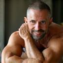 Pieter stretching